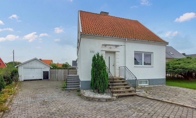 Astorp Casa | 4 bedroom beautiful home in åstorp