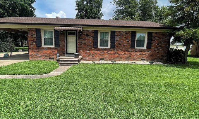 Wynnburg Casa | 4-bedroom decoy den in Tiptonville