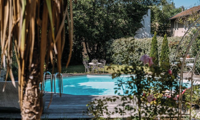 Lavardac Casa | 4-bedroom elegant mansion house in beautiful Aquitaine with pool near amenities