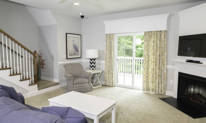 Lackey Complejo | 4 bedroom Estate close to Busch Gardens