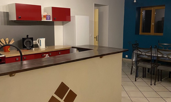 Saint-Bris-le-Vineux Casa | 4 Bedroom Private vacation home in Saint-Bris-le-Vineux