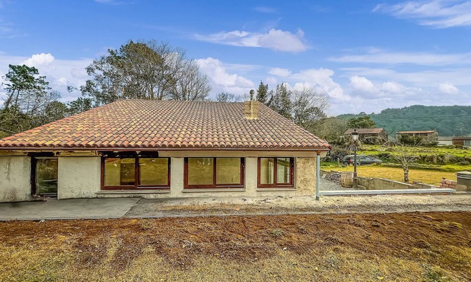 Lousame Casa | Hermosa casa de 4 dormitorios en.