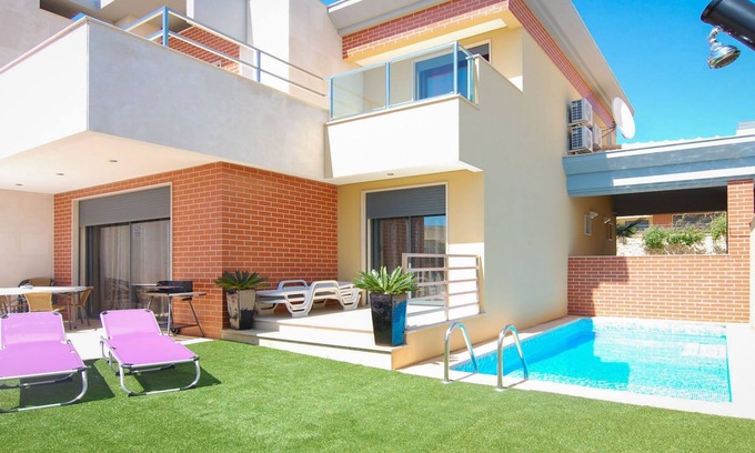 Mosqueira Villa | 4 dormitorios, villa de vacaciones con piscina, campo de golf cercano en Albufeira