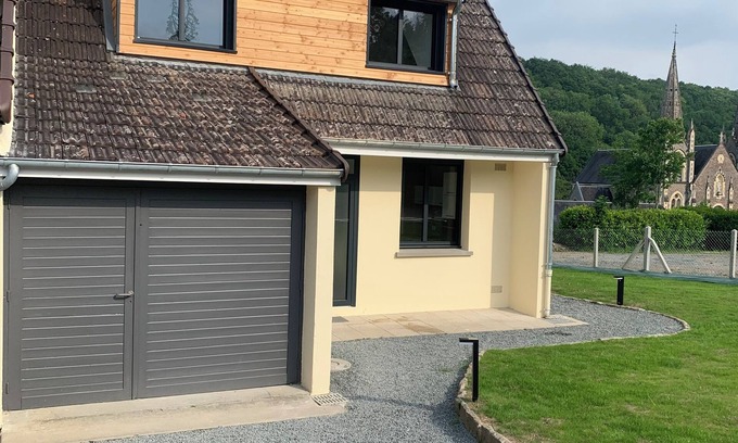 La Chapelle sur Vire Casa | 4 bedroom home in Tessy-Bocage