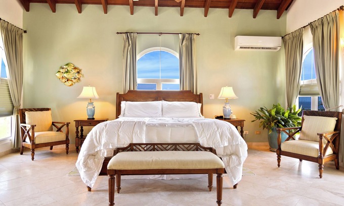 Island Harbour Casa | 4-bedroom house in charming quiet Harbour Ridge with AC, WiFi. Relax and unwind