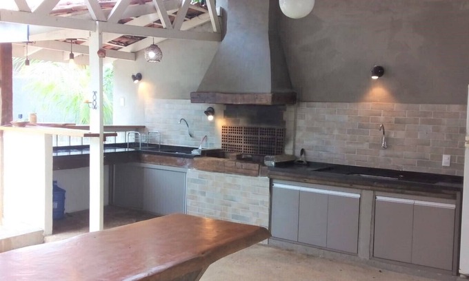 Praia do Pauba Casa | 4 Bedroom House with Pool & Barbecue (New Year Minimum 10 nights)