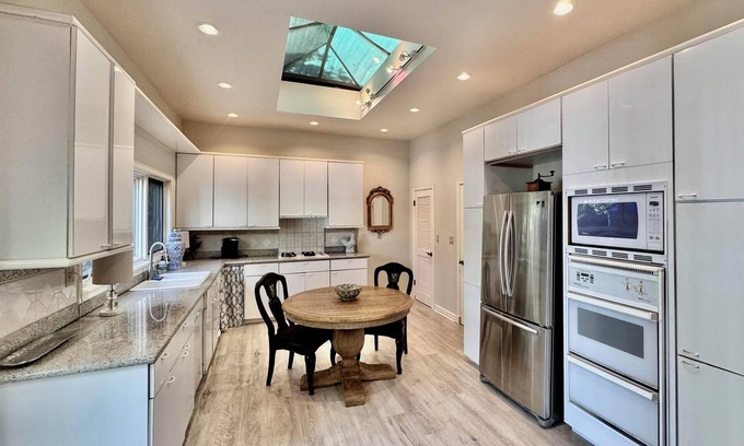 Toro Canyon Casa | 4-bedroom house in Montecito with Ocean and Mountain View