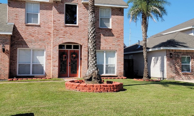 Slidell Casa | 4-bedroom house in charming Slidell with AC, WiFi. Book now
