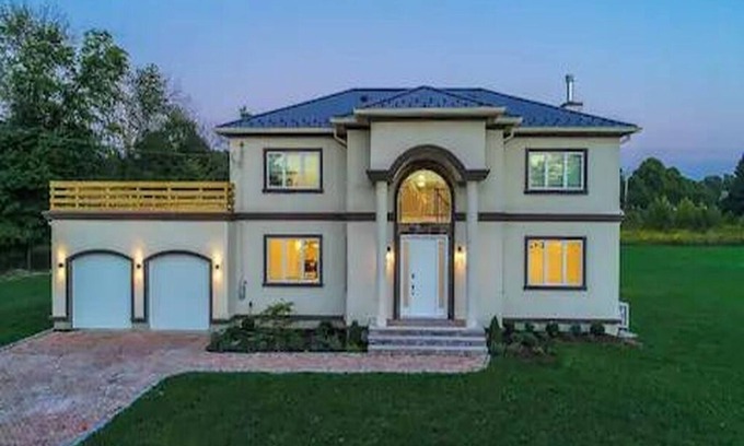 Warwick Casa | 4-bedroom house in charming Warwick with AC