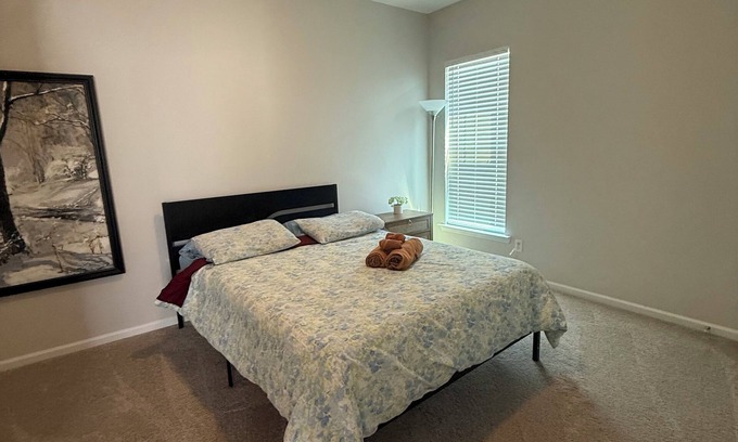 Pooler Casa | 4-bedroom house in delightful Pooler
