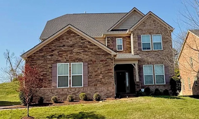 Nashville Casa | 4-bedroom house in Pleasant Nashville with AC, WiFi. Enjoy your stay