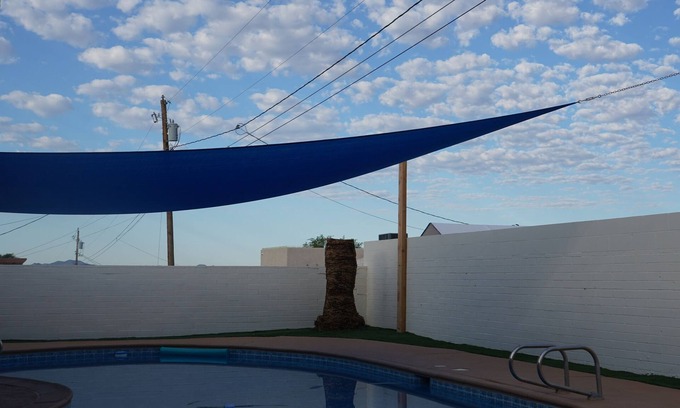 Lake Havasu City Casa | 4-bedroom house in lovely Lake Havasu City with WiFi, AC, Pool, Patio Area