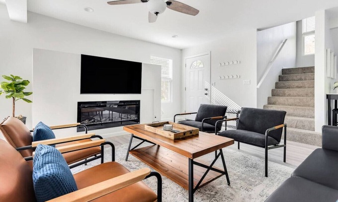 Atascadero Casa | 4 Bedroom l 9 Guests l Peaceful l Kids Room