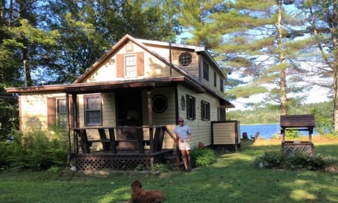 Windham Cabaña | 4-bedroom Lake-Front Cottage
