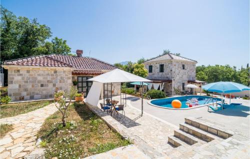 Mocici Casa | 4 Bedroom Lovely Home In Cilipi