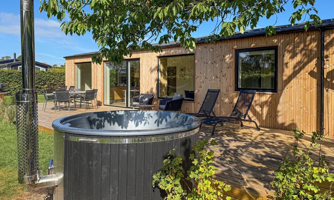 Ronde Casa | 4 bedroom pet friendly home in Rønde