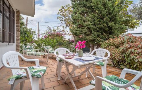Palmones Casa | 4 Bedroom Pet Friendly Home In Palmones