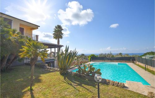 Donnalucata Casa | 4 Bedroom Pet Friendly Home In Scicli