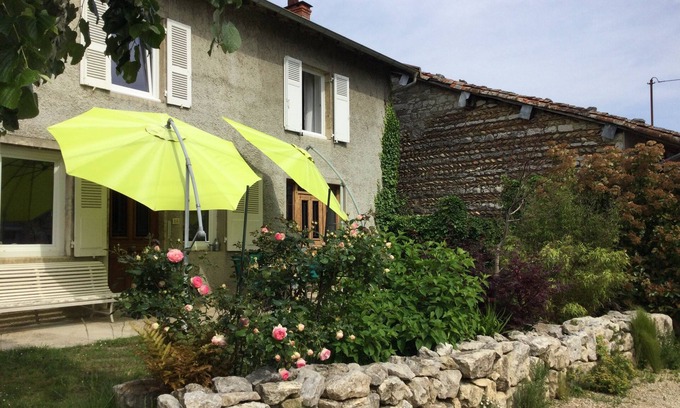 Druillat Casa | 4 Bedroom Private vacation home in druillat