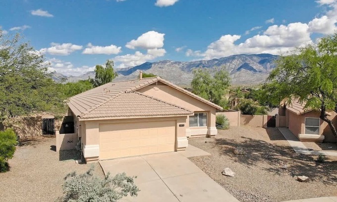 Rancho Vistoso Casa | 4 Bedroom Retreat in the Heart of Oro Valley