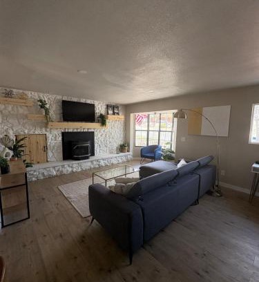 Farmington Casa | 4-Bedroom Retreat with Pool