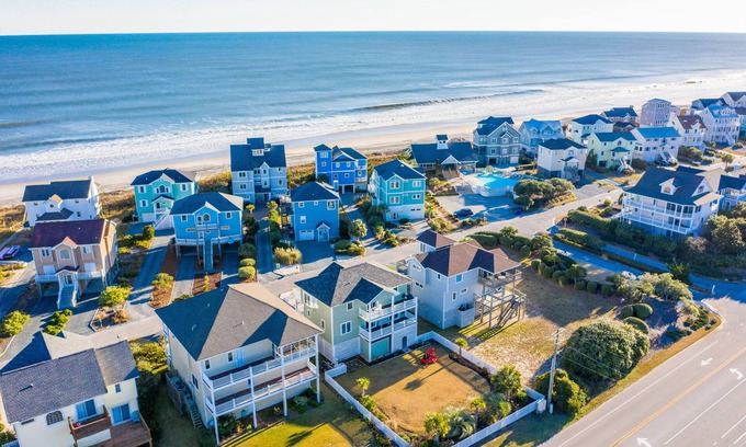Village of Stump Sound Casa | 4 Bedroom - Sleeps 12 - Community Pool