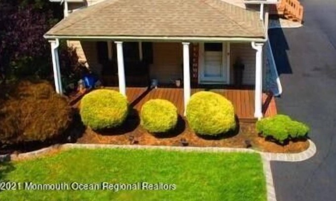 West Long Branch Apartamento | 4 Bedroom Single family 267771 by Houzlet