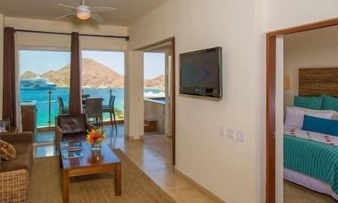 El Médano Ejidal Hotel | 4 Bedroom Suite Corazon Los Cabo