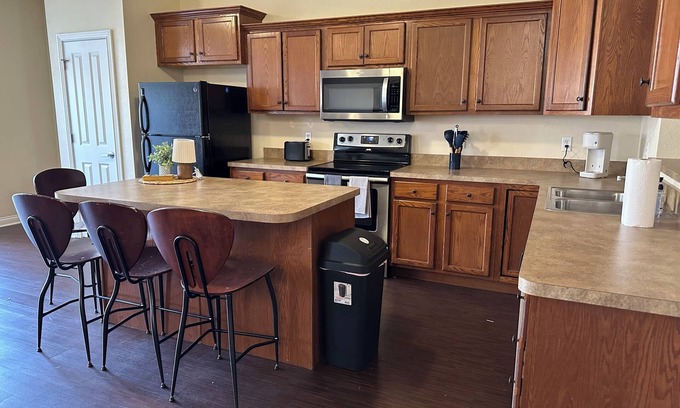 Notre Dame Casa | 4-bedroom townhome near enchanting Notre Dame with AC