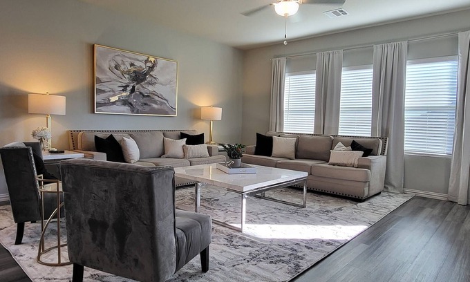 Royse City Casa | 4-bedroom vacation home just 18 minutes from Lake Ray Hubbard
