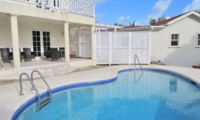 Callendar Casa | 4-bedroom villa in wonderful Oistins with pool