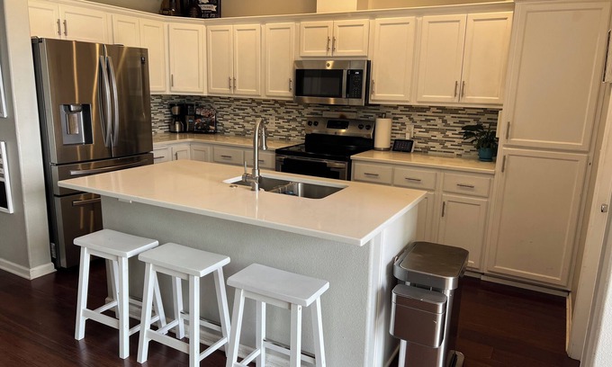 Bethel-Danebo Casa | 4 Bedroom with all the things!