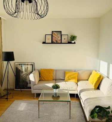 Hochdahl Apartamento | 4-Betten WHG, 20min ins Zentrum DUS