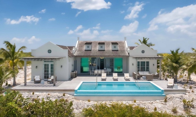 Big Ambergris Cay Complejo | 4 BR All-Inclusive Villa @ Ambergris Cay: Puesta del Sol
