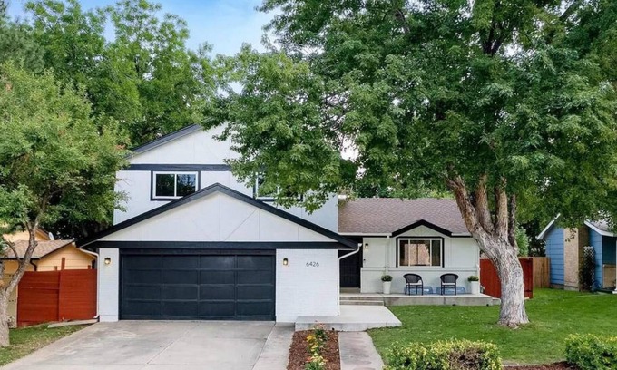 Northwest Arvada Casa | 4 BR Modern Home With Pool Table and Fire Pit