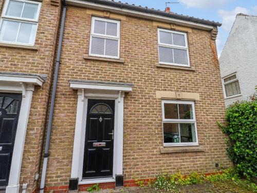South Cave Casa | 4 Castle Mews