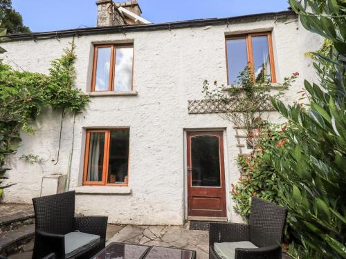 Burton Casa | 4 Greencross Cottages