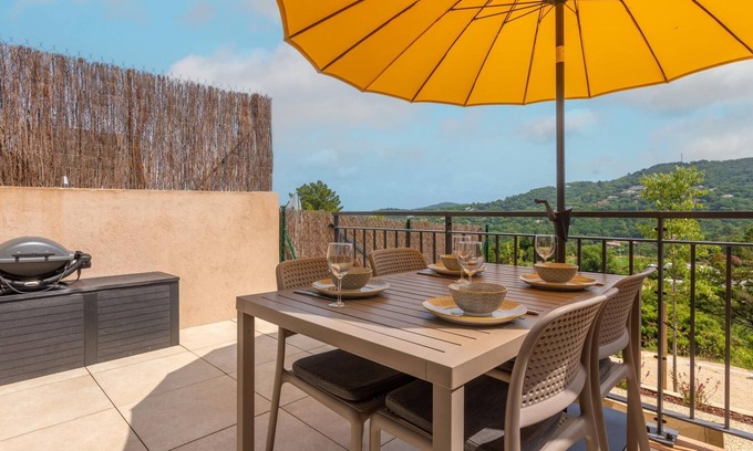 La Garde-Freinet Casa | 4* House | 70m² | Swimming Pool | Parking | Wi-Fi | Air Conditioning