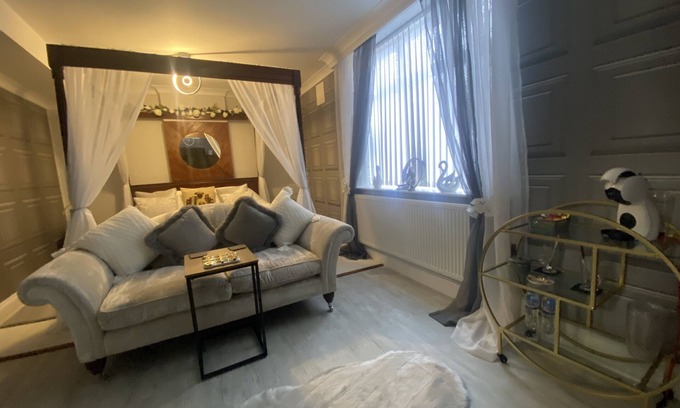 Minehead Apartamento | 4* Luxury Apartment at The Old Exchange