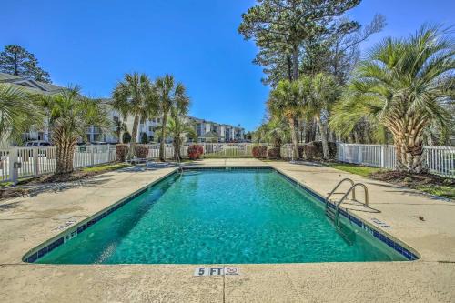 Carolina Forest Apartamento | 4 Mi to Broadway at the Beach Golf Resort Getaway