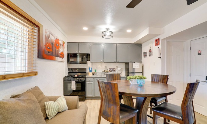 El Paso Apartamento | 4 Mi to Dtwn El Paso: Pet-Friendly Apartment!
