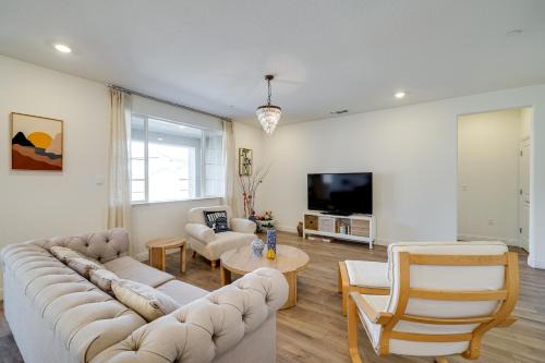 Peters Casa | 4 Mi to San Joaquin River Manteca Home with Patio!