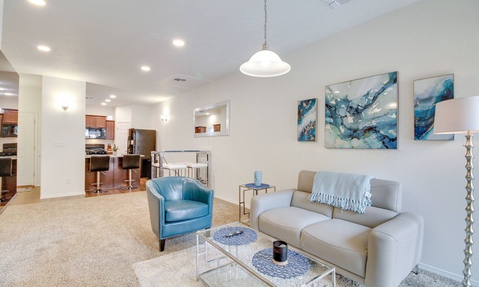 North Valley Casa | 4 Mi to UNM: Convenient Albuquerque Townhome!