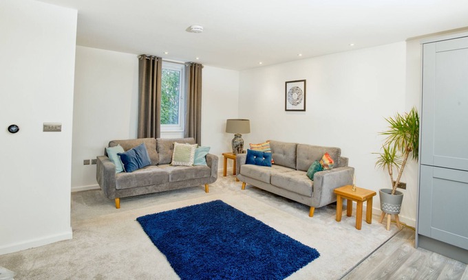 Lincoln Casa | 4 Motherby Hill