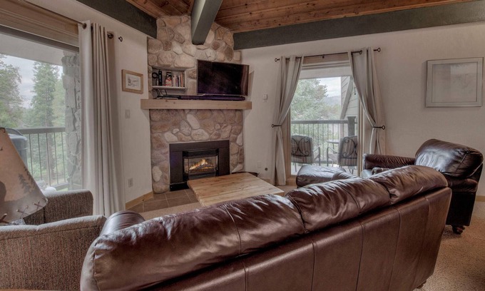 Four O'Clock Condominio | 4 Oclock Ski in Ski out