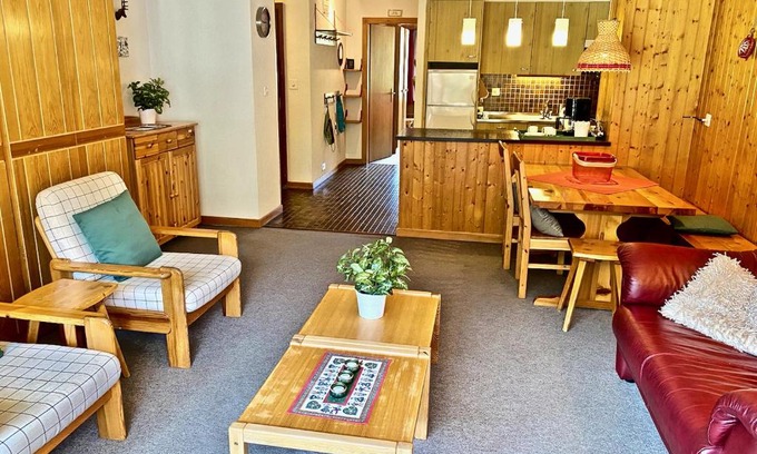 Morgins Apartamento | 4 person apartment in central location
