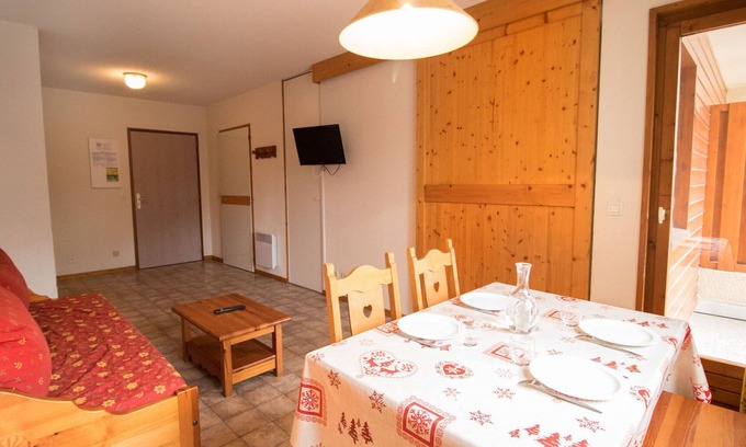 Aussois Apartamento | Apartamento para 4 con Terraza en Aussois, Incluye Aparcamiento