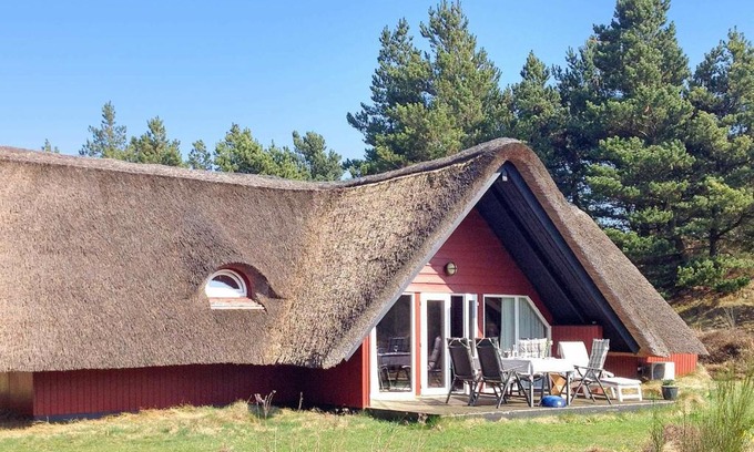 Sønderstrand Casa | 4 person holiday home in R m