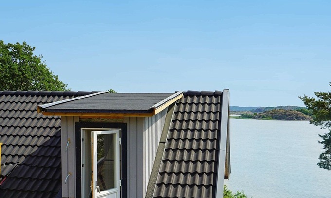 Nosund Casa | 4 person holiday home in Nösund