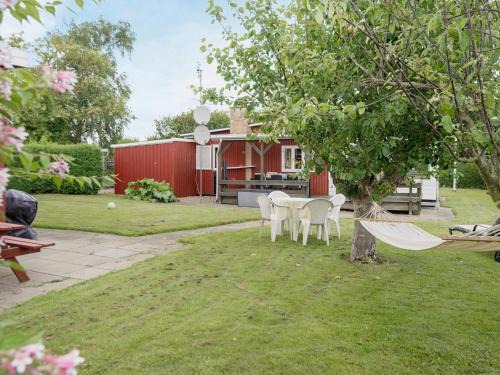 Flovt Strand Casa | 4 person holiday home in Haderslev-By Traum